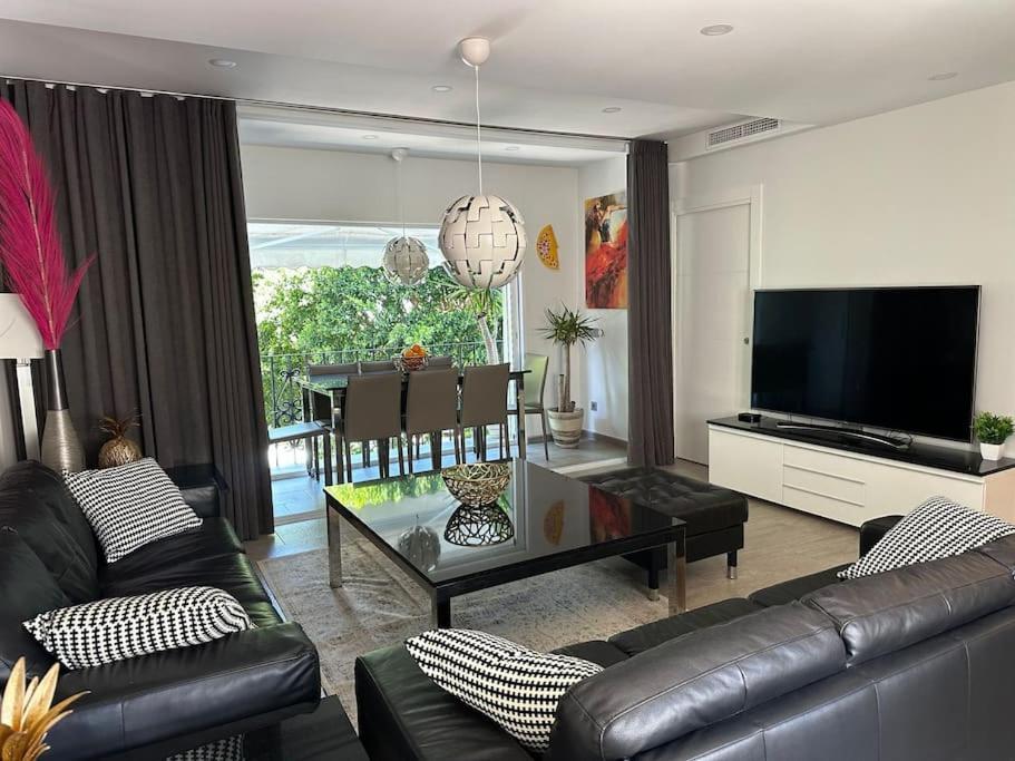 Casa Frida Puerto Banus And Private Parking Rdr337 Apartamento Marbella